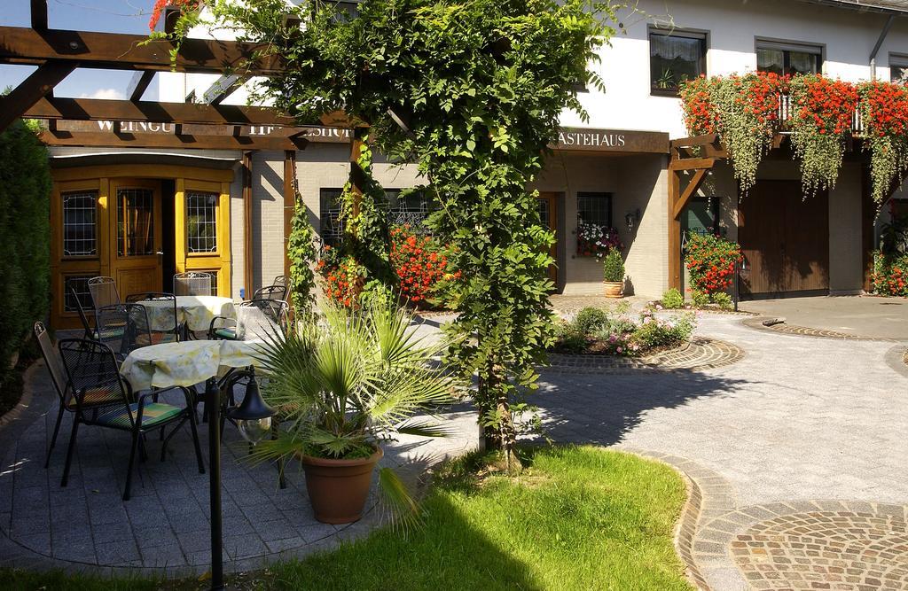 Wein & Gastehaus Hermeshof Hotel Тритенхайм Екстериор снимка